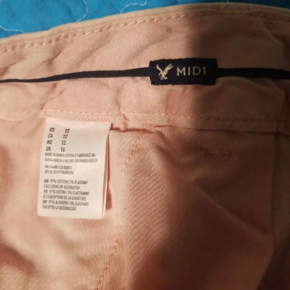 American Eagle shorts size 12 - Picture 3 of 3